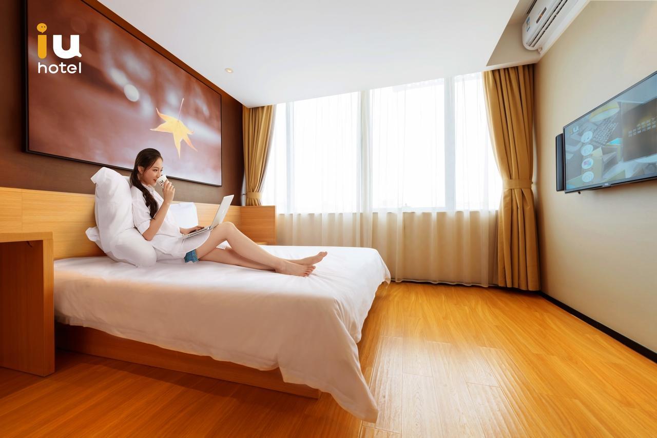 Iu Hotel Shenyang Railway Station Sk Transfer Center Eksteriør billede